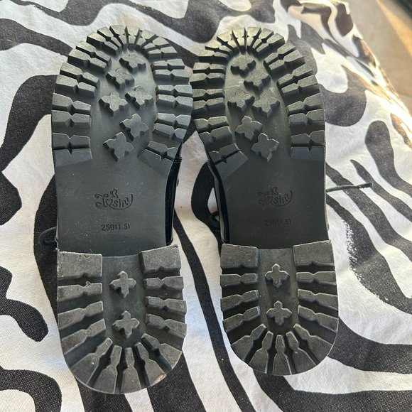 Josiny Shiny Black Oxford Shoes with Rhinestones - Picture 6 of 8